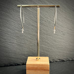 Glimmer drop earrings Silver with Silver arrows