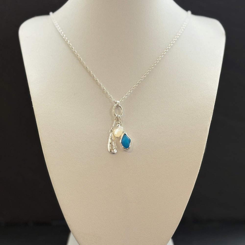 Sea glass Sea Talisman charm necklace with Sterling Silver Rope chain (g)