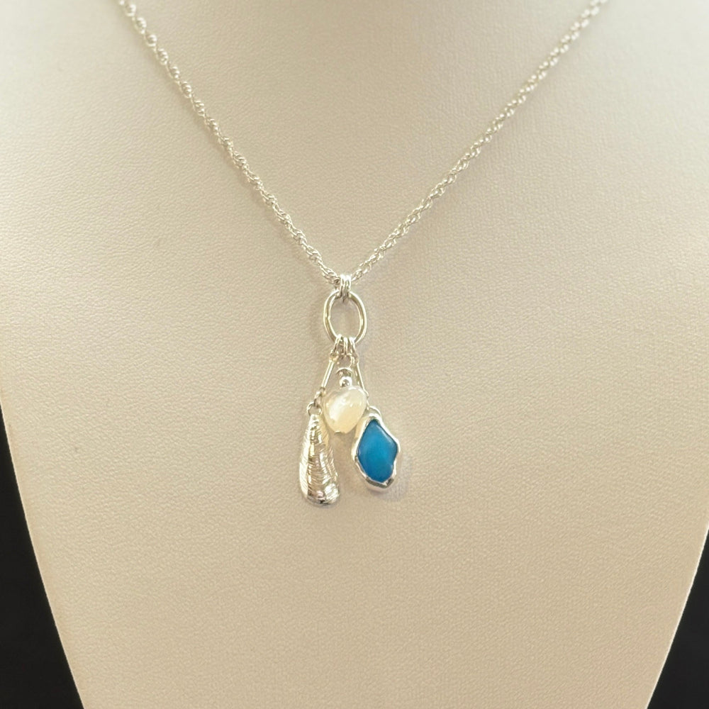 Sea glass Sea Talisman charm necklace with Sterling Silver Rope chain (g)