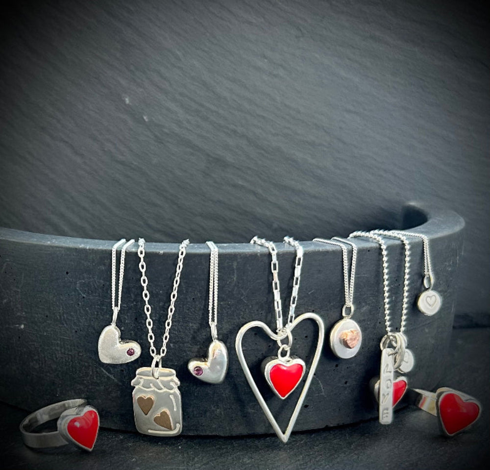 Sterling silver love heart jewellery